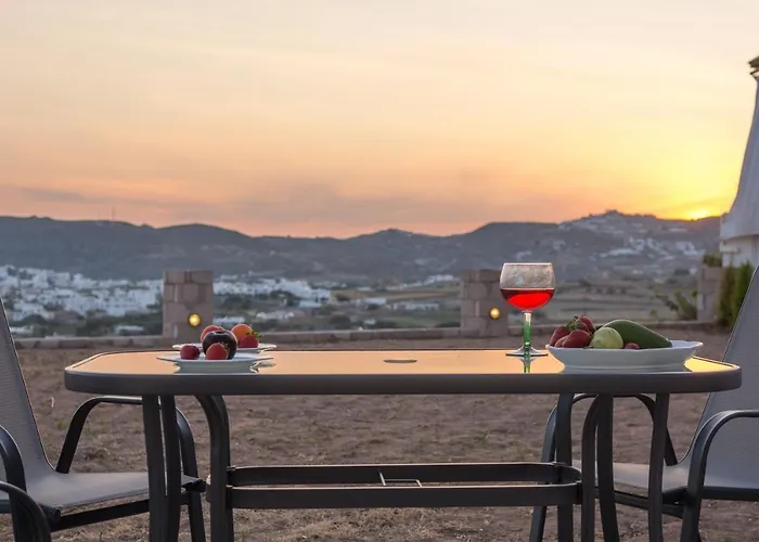 Sea, Sunset & Garden View Parasporos Houses, Milos