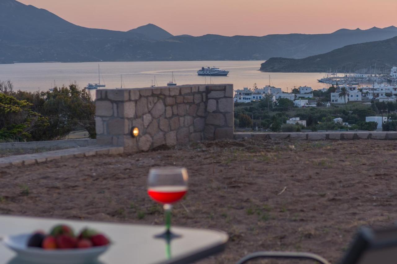 Apartment Sea, Sunset & Garden View Parasporos Houses, Milos