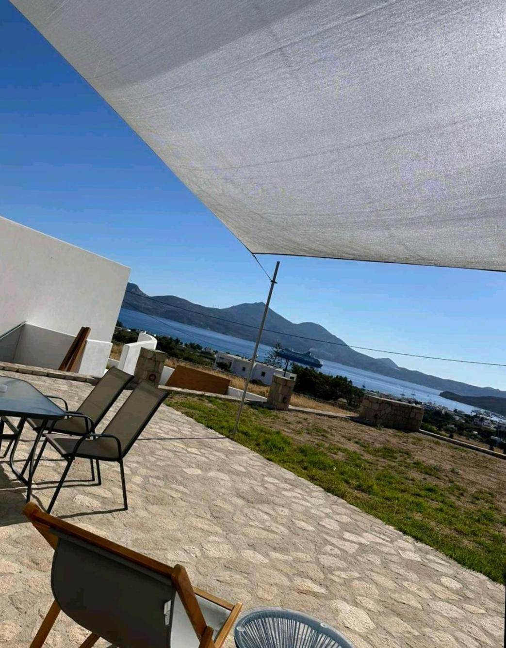 Sea, Sunset & Garden View Parasporos Houses, Milos